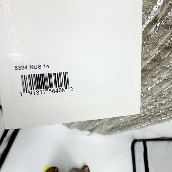 Mac Duggal 5394 Evening Prom Dress Sleeveless Nude/Silver Size 14 NWT - Picture 10 of 14